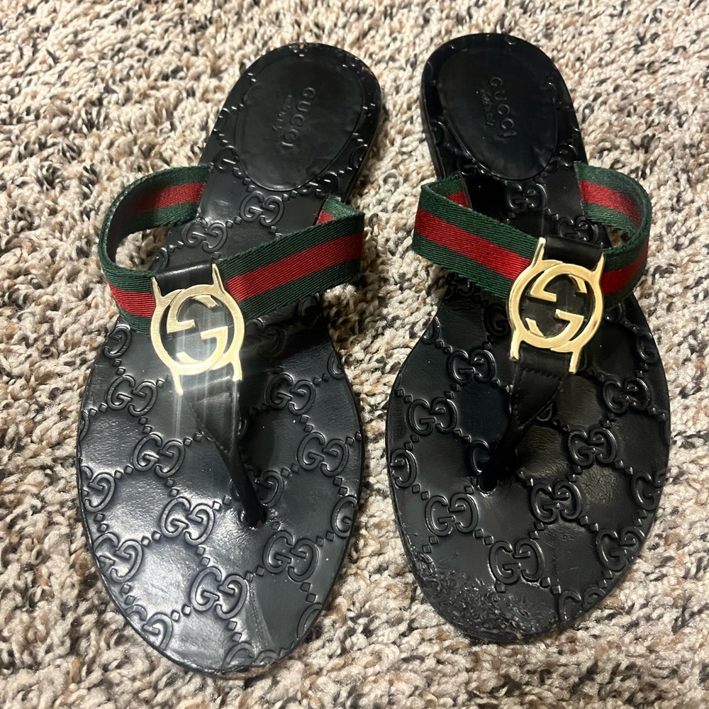 Gucci Thong Sandal